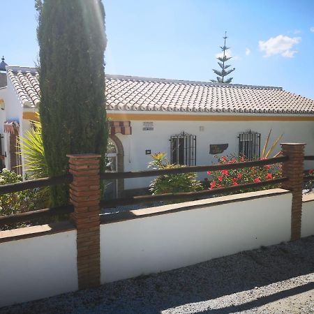 Villa Casa Las Fresas Alcaucín Exteriör bild