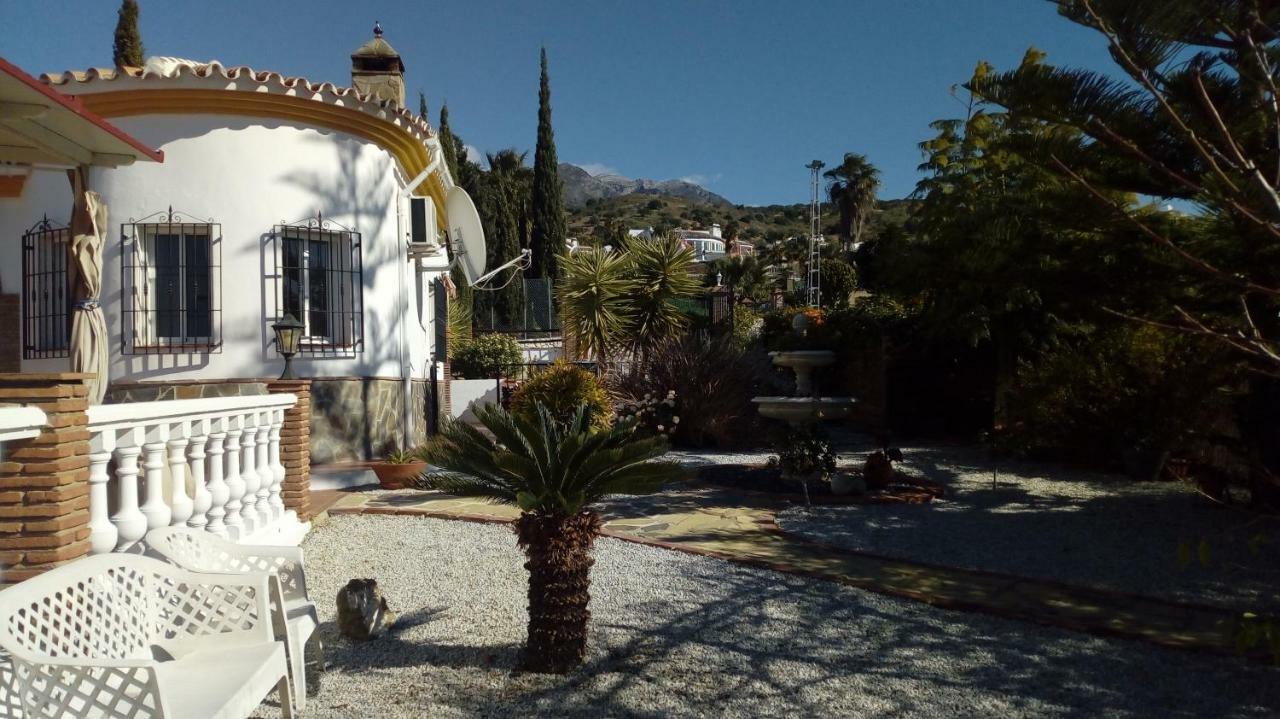 Villa Casa Las Fresas Alcaucín Exteriör bild